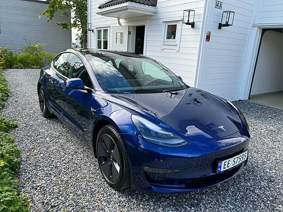 Tesla Model 3 Long Range AWD
