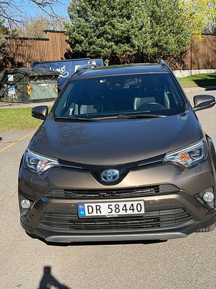 Toyota RAV4 Hybrid AWD 71n Edition