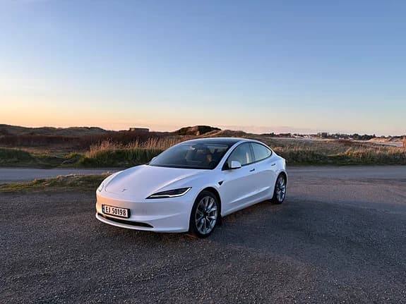 Bilde 1 av 20 Tesla Model 3