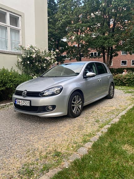 Volkswagen Golf VI 2011 ∙ 69 980 km ∙ Bensin ∙ Manuell